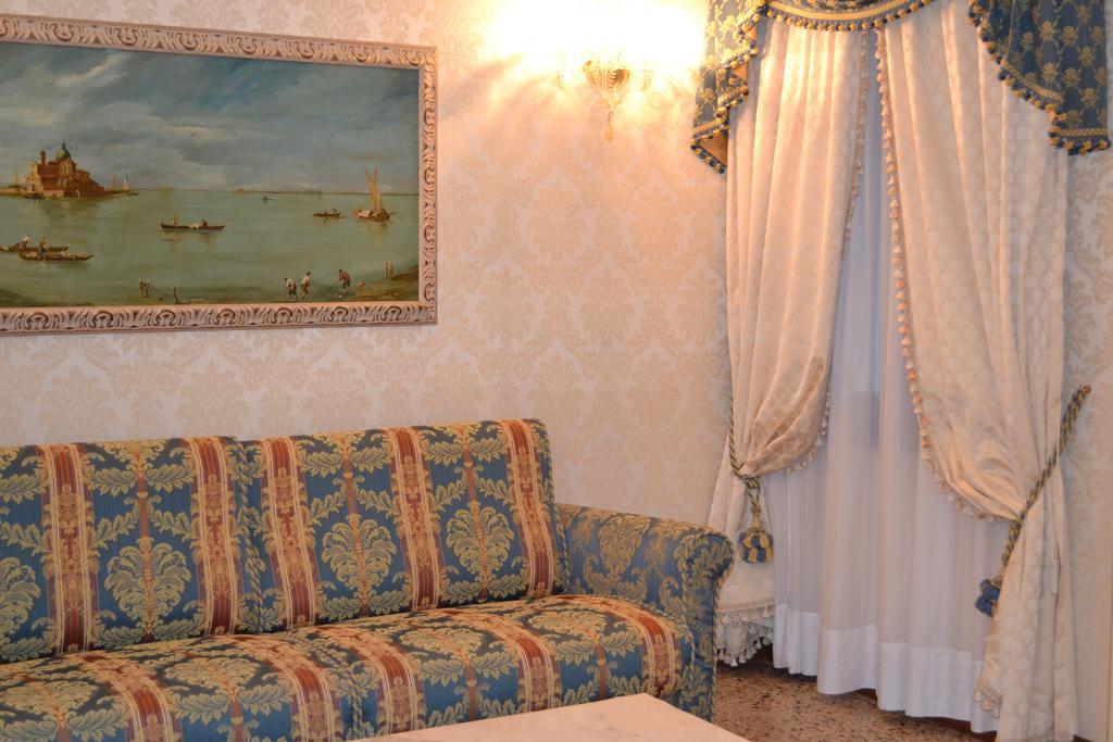 Guest House La Chicca Venedig Exterior foto